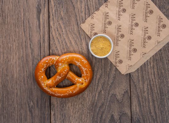 Picture of 24oz Bavarian Soft Pretzel Case (8 ct case)